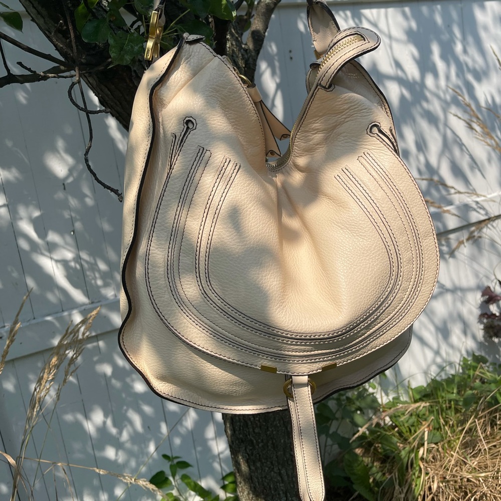 Chloe Marcie Hobo M in excellent condition.